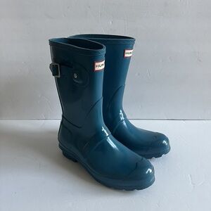 Hunter Glossy Rain Boots